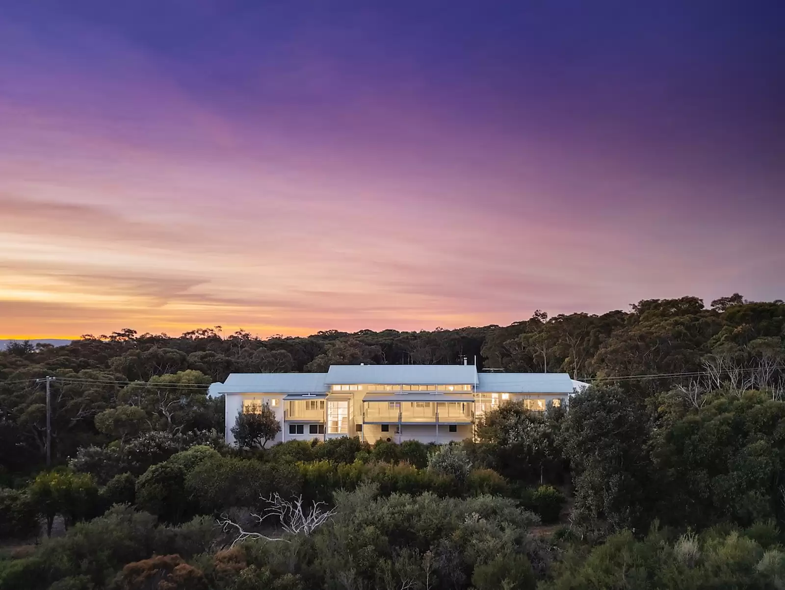 179 The Scenic Road, Killcare Heights For Sale by Sydney Sotheby's International Realty - image 2