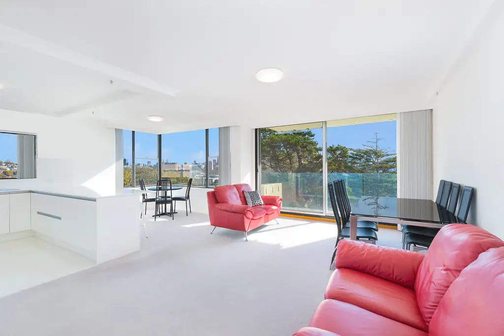 3 Darling Point Road, Darling Point For Sale by Sydney Sotheby's International Realty