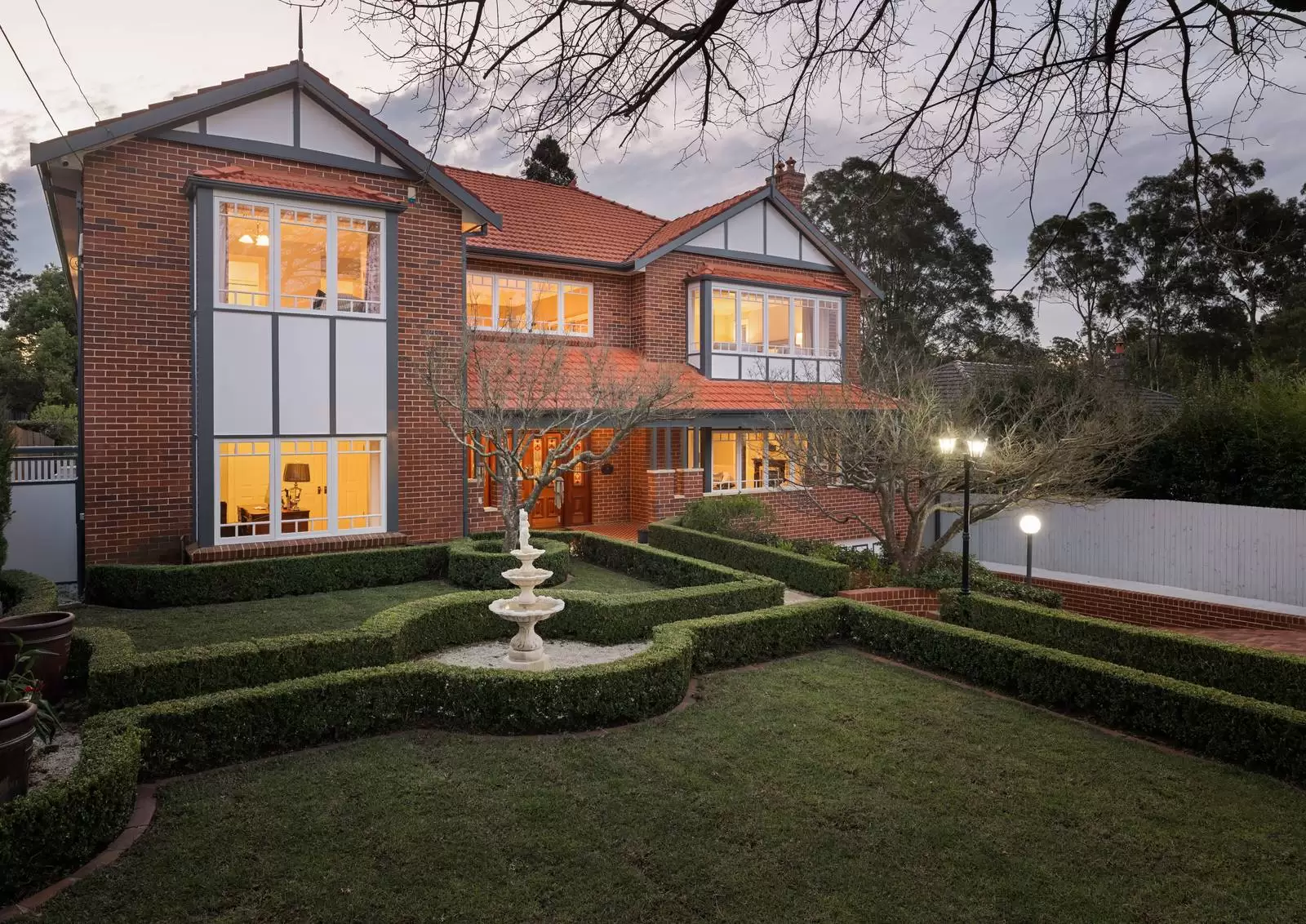 36 Bobbin Head Road, Pymble Sold by Sydney Sotheby's International Realty - image 2