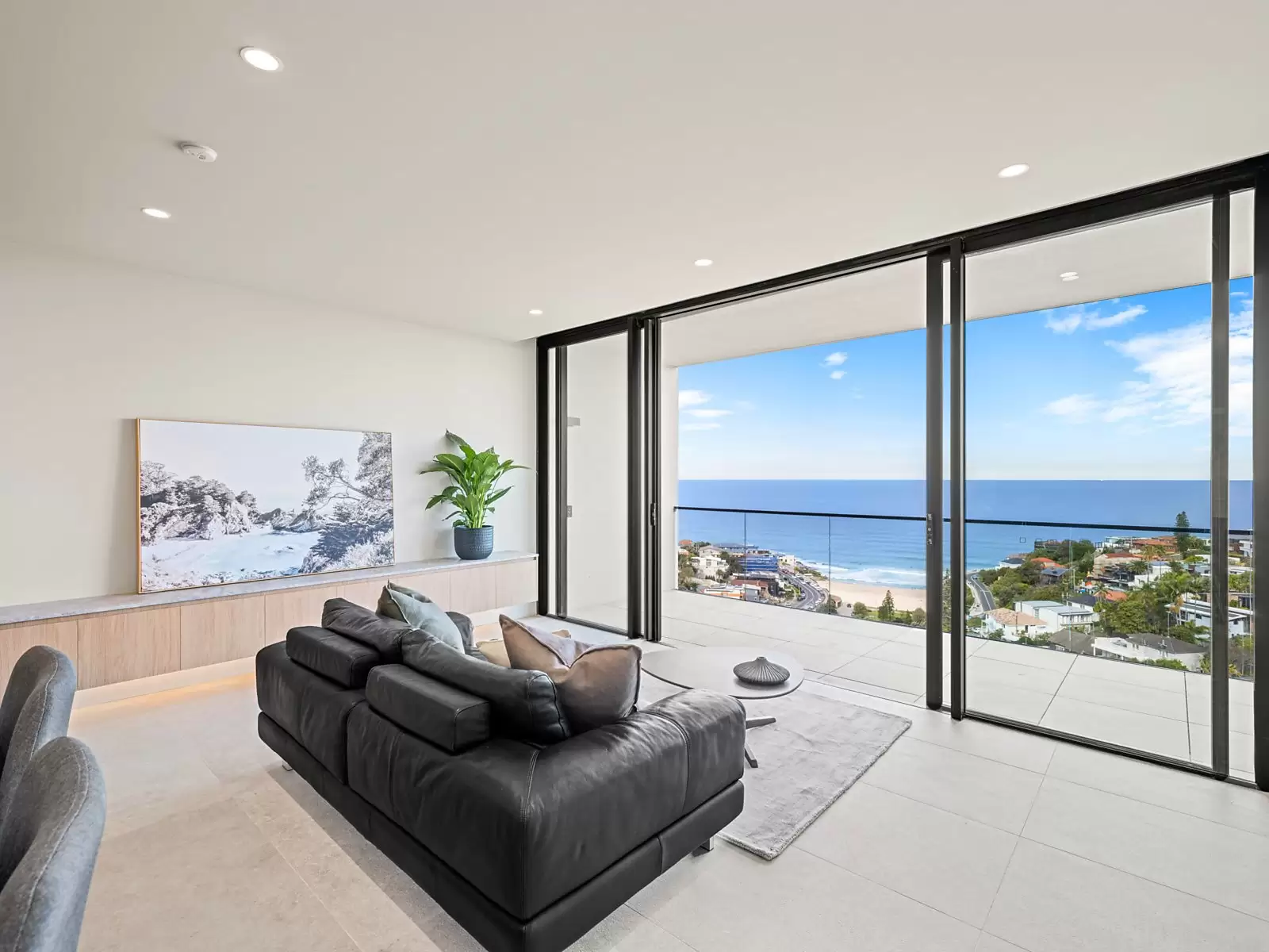 13/20 Illawong Avenue, Tamarama For Sale by Sydney Sotheby's International Realty - image 1