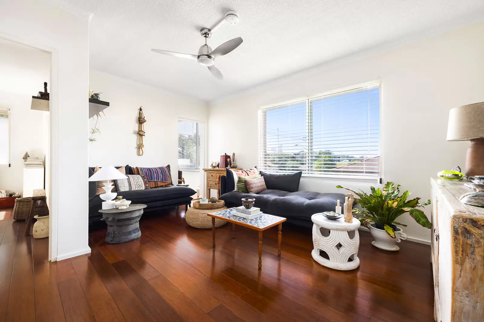 1/162-164 Oberon Street, Coogee Sold by Sydney Sotheby's International Realty - image 4