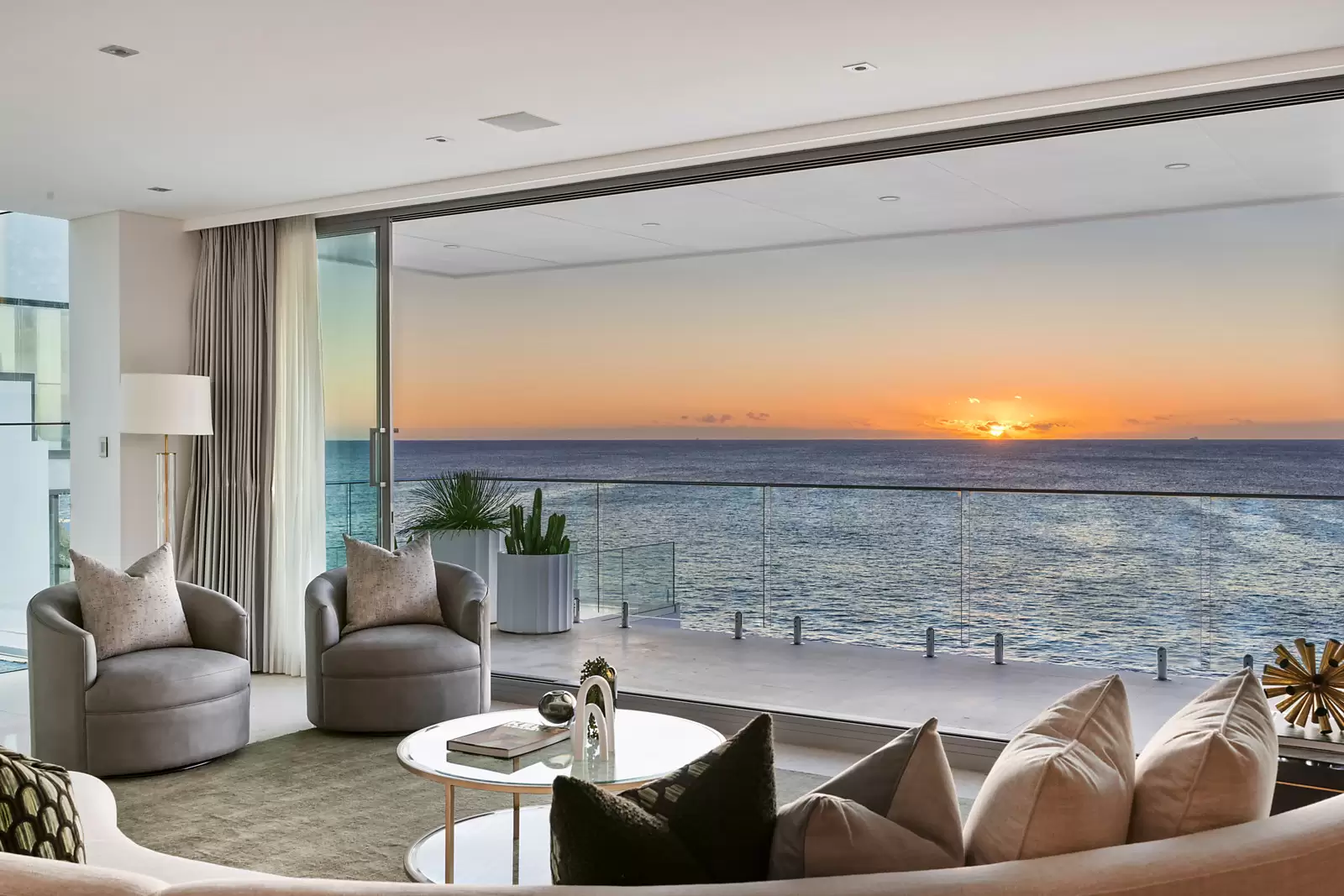 17-19 Seaside Parade, South Coogee Auction by Sydney Sotheby's International Realty - image 22