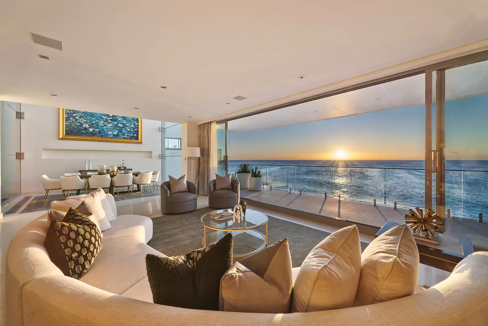 17-19 Seaside Parade, South Coogee Auction by Sydney Sotheby's International Realty - image 4