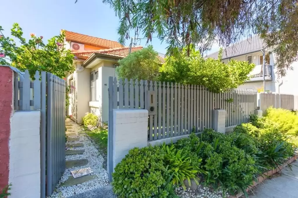 46 Knowles Avenue, North Bondi Sold by Sydney Sotheby's International Realty