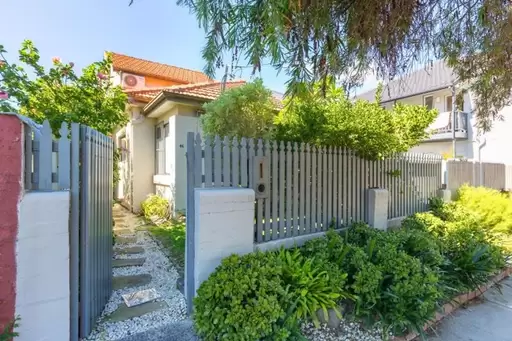 46 Knowles Avenue, North Bondi Sold by Sydney Sotheby's International Realty