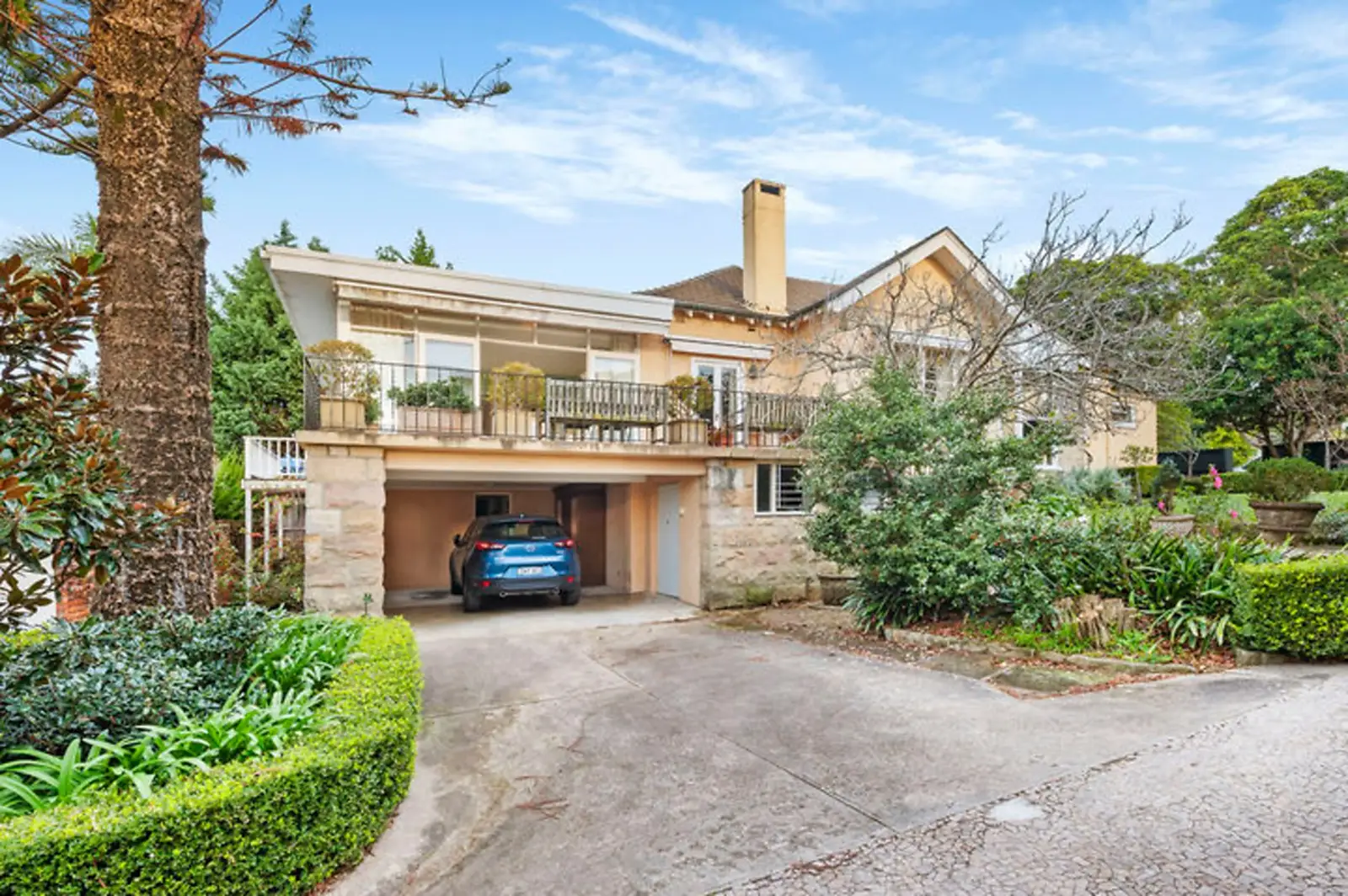 25 Fitzwilliam Road, Vaucluse Sold by Sydney Sotheby's International Realty - image 1