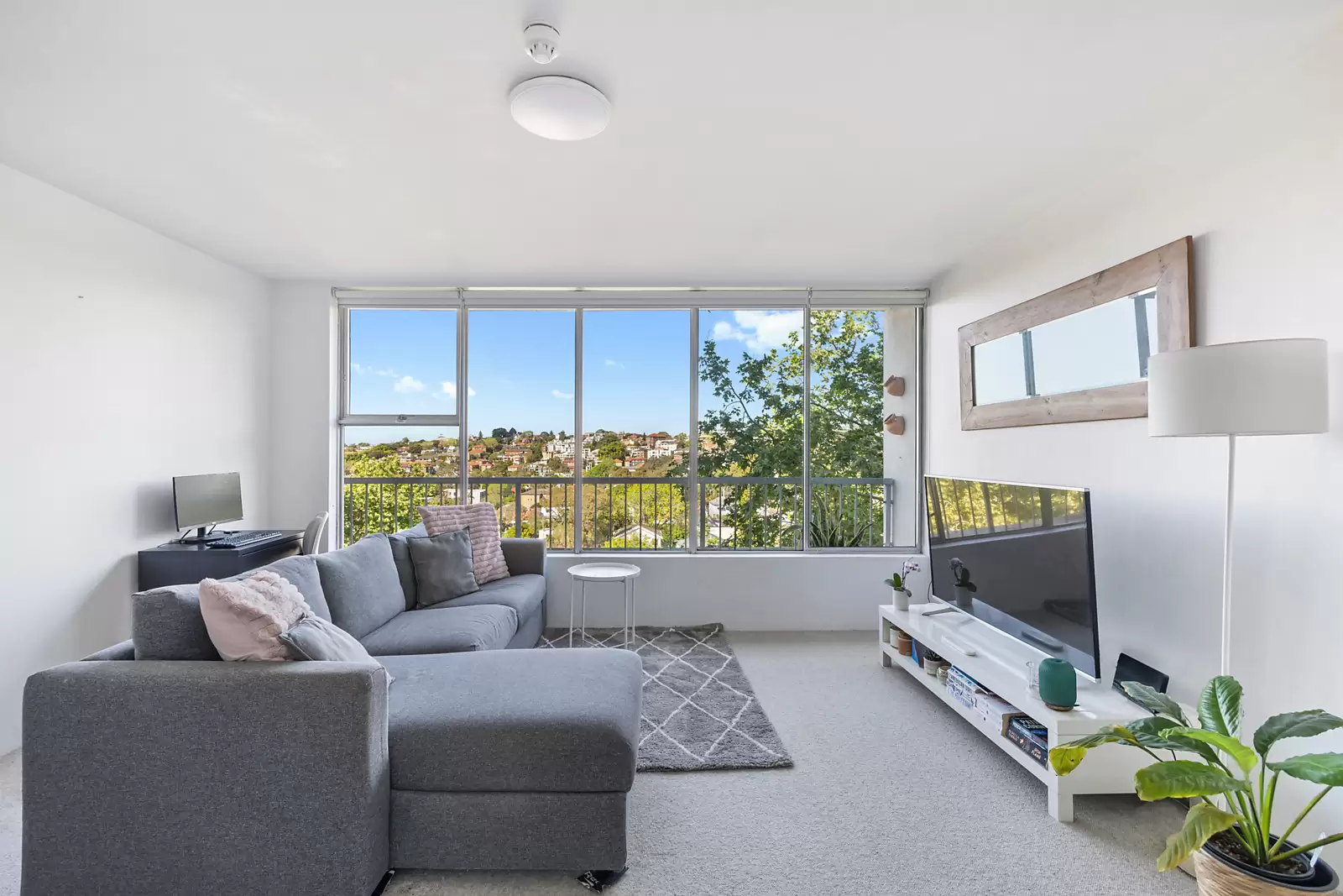 65E/260 Alison Road, Randwick Sold by Sydney Sotheby's International Realty - image 1