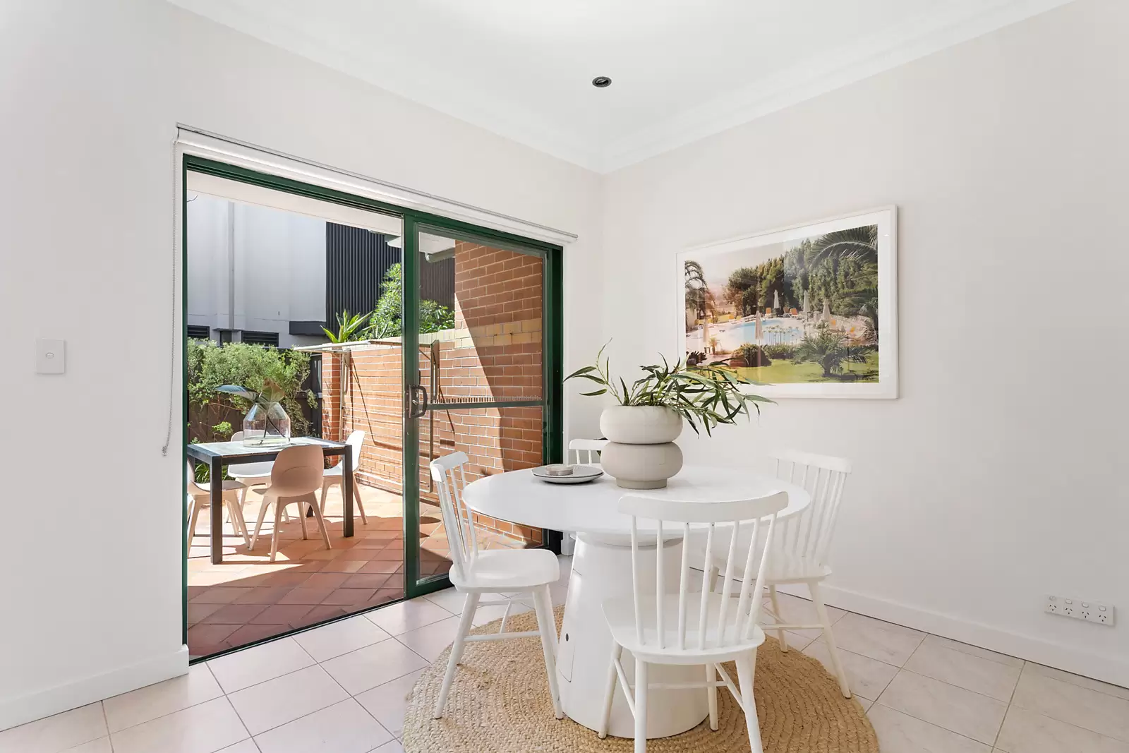 2/4 Beach Street, Clovelly Sold by Sydney Sotheby's International Realty - image 3