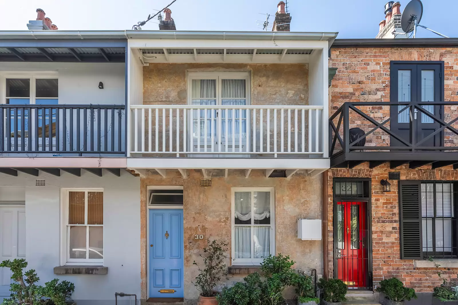 30 Bennett Street, Surry Hills Sold by Sydney Sotheby's International Realty - image 1