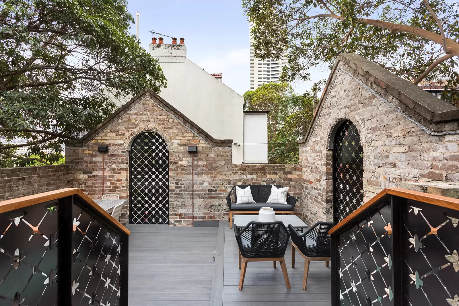 260 Liverpool Street, Darlinghurst Auction by Sydney Sotheby's International Realty - image 3