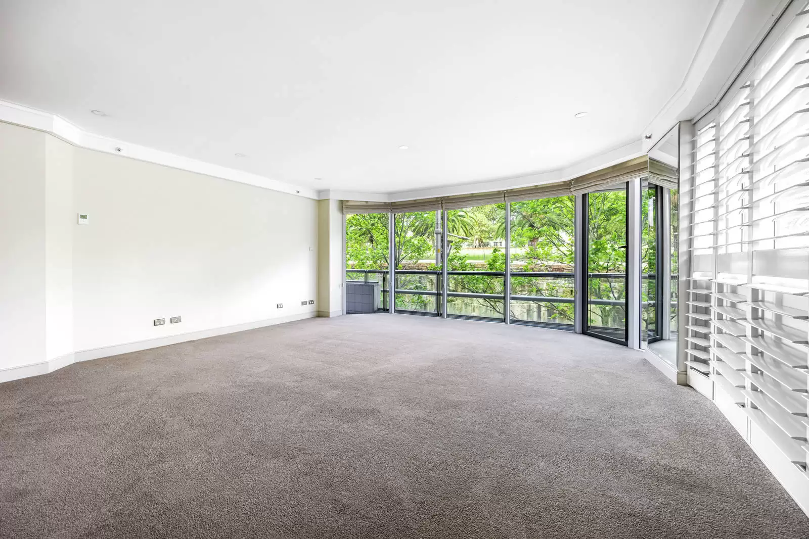 24/1 Macquarie Street, Sydney Leased by Sydney Sotheby's International Realty - image 1