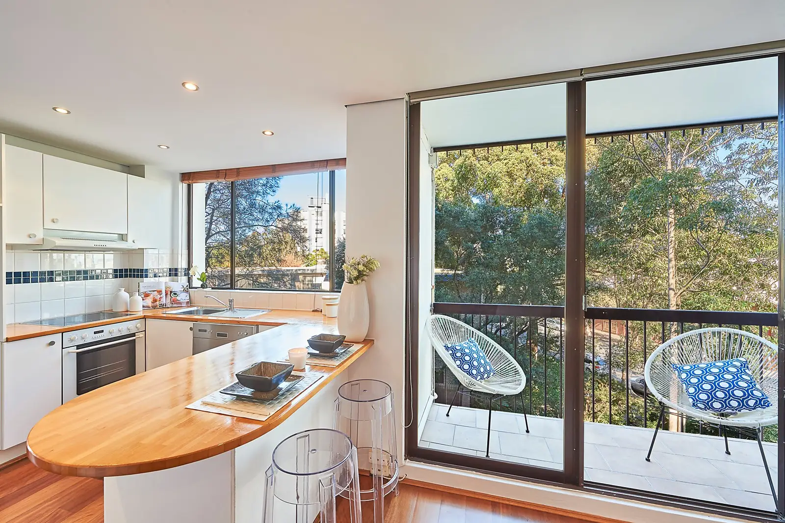 8/77-83 Cook Road, Centennial Park Sold by Sydney Sotheby's International Realty - image 2