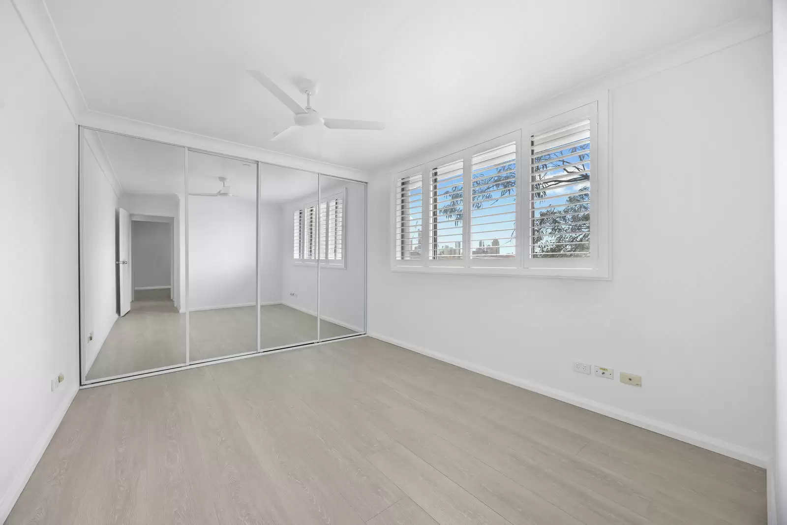 19/26 Cook Street, Glebe Leased by Sydney Sotheby's International Realty - image 2