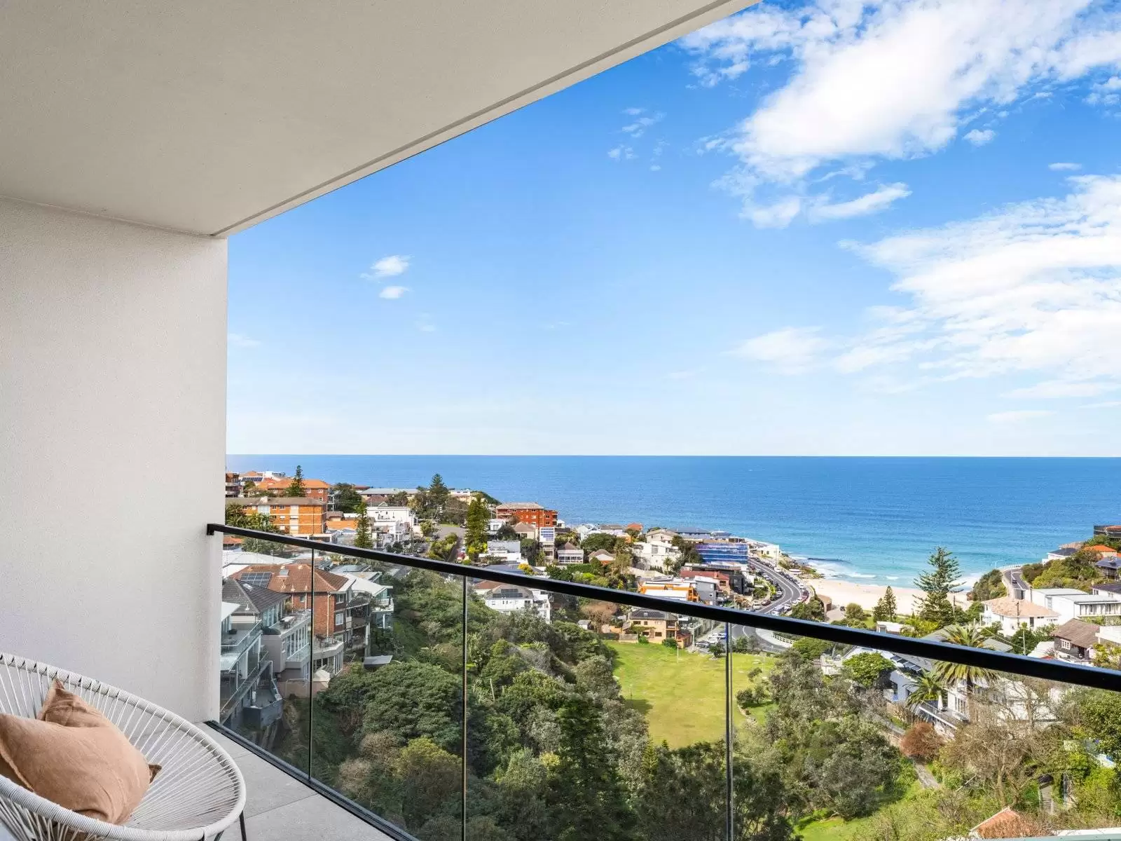 61/20 Illawong Avenue, Tamarama For Lease by Sydney Sotheby's International Realty - image 1