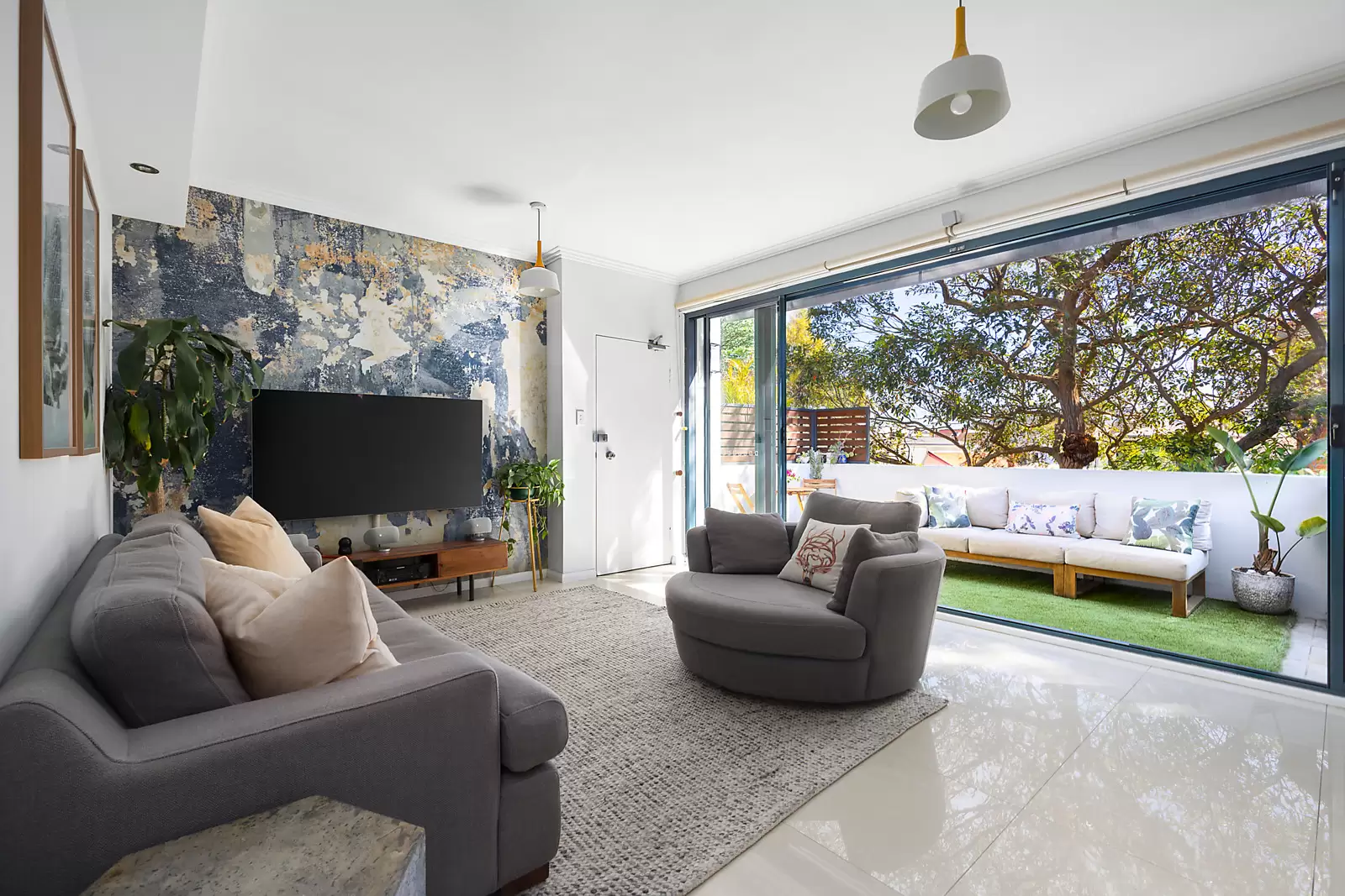 12/63-67 Gilderthorpe Avenue, Randwick Auction by Sydney Sotheby's International Realty - image 2