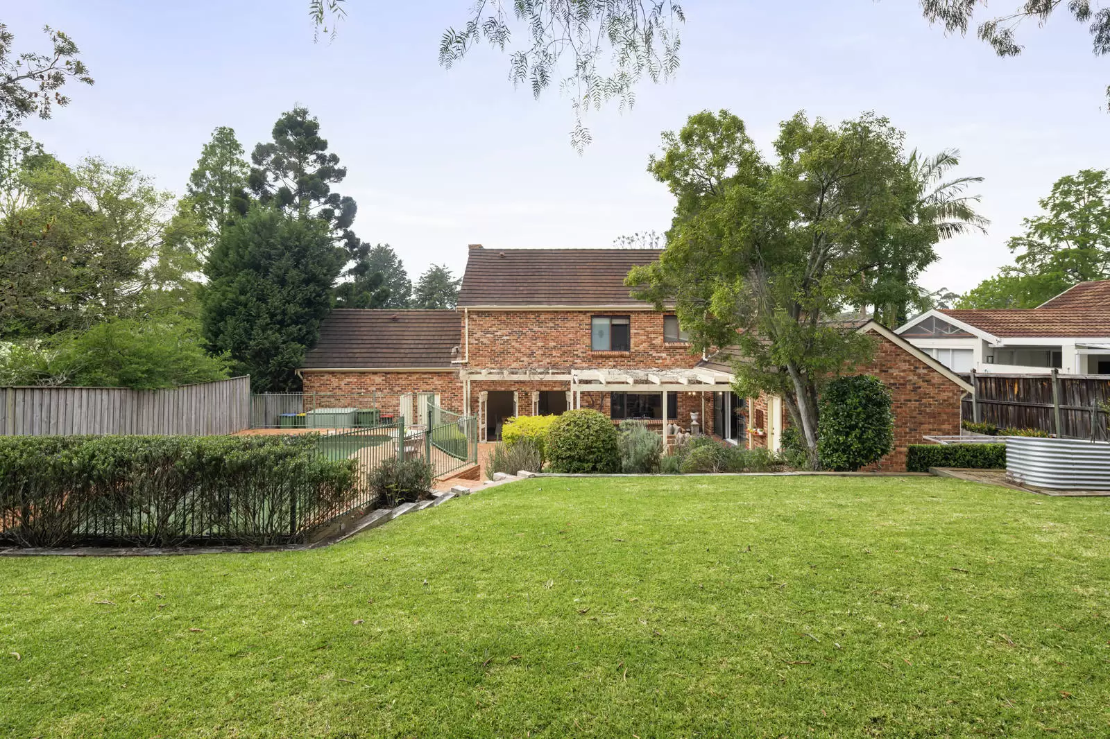 6 Charlton Avenue, Turramurra Auction by Sydney Sotheby's International Realty - image 11