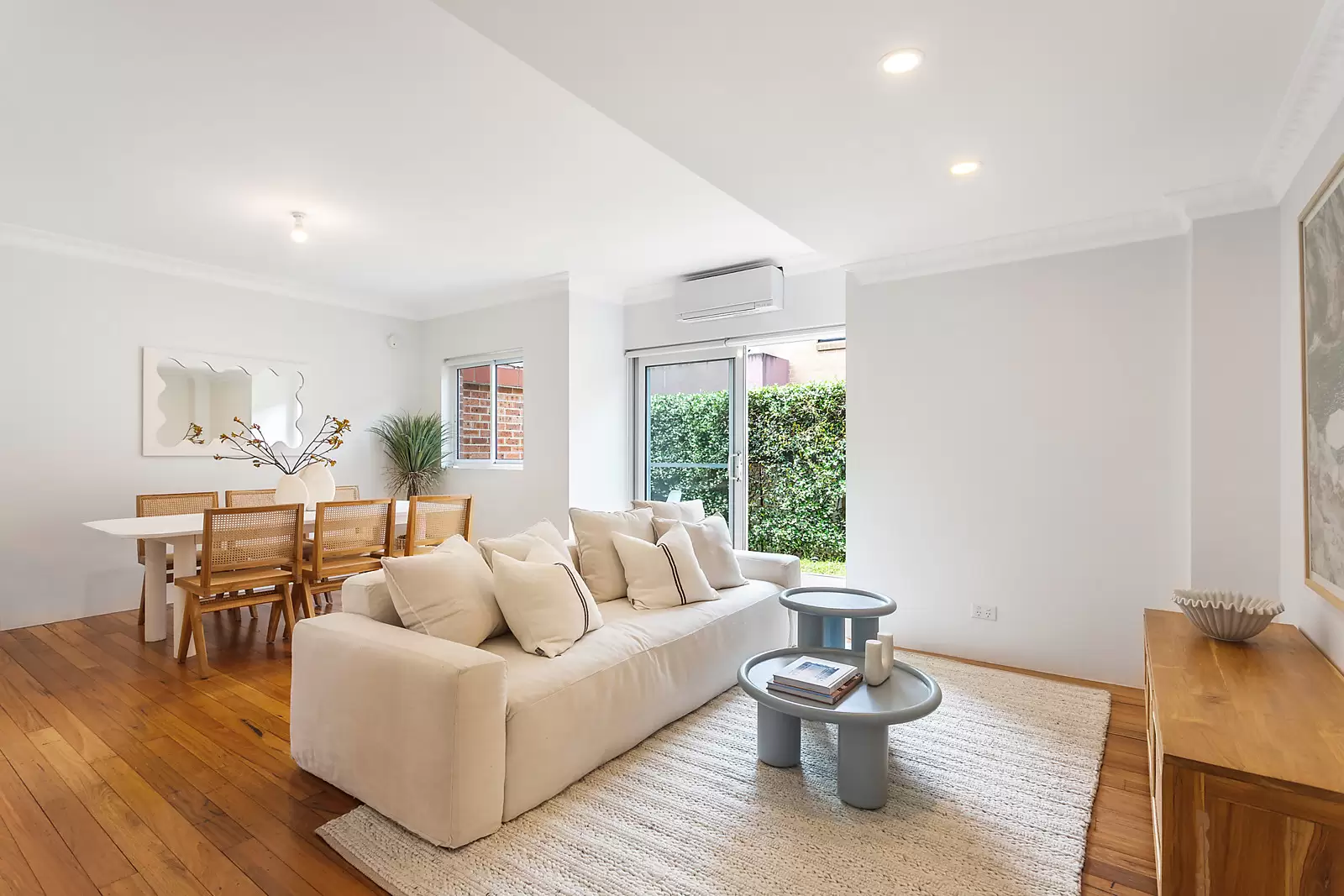 2/44 Portland Crescent, Maroubra Auction by Sydney Sotheby's International Realty - image 1