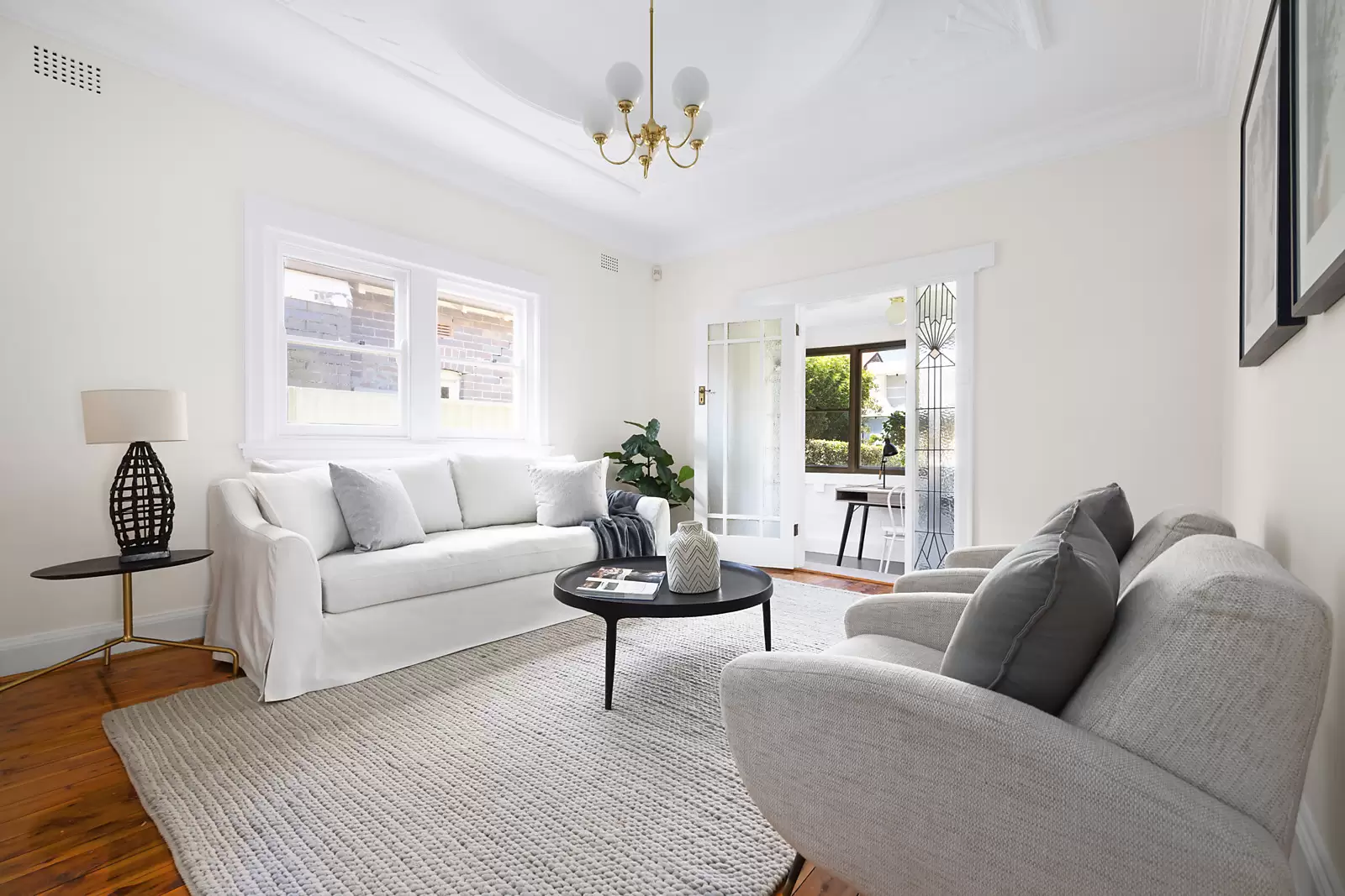 48 Leonard Avenue, Kingsford Auction by Sydney Sotheby's International Realty - image 3