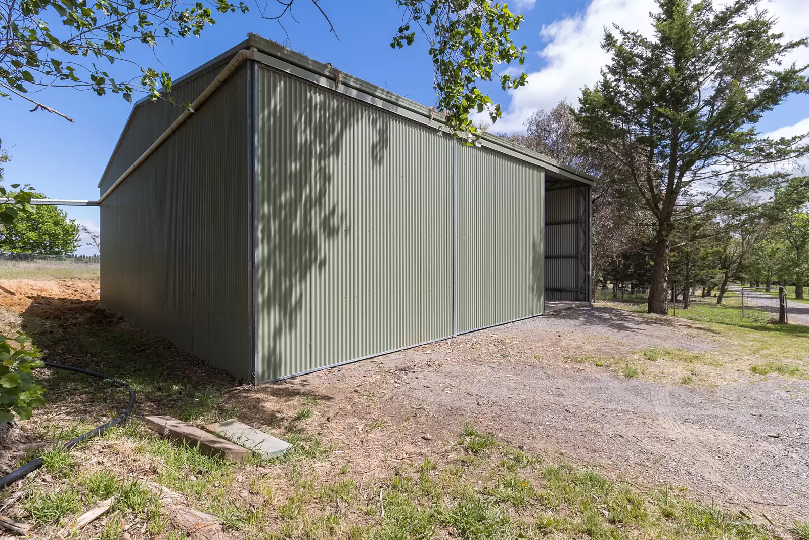 239 Longrail Gully Road, Murrumbateman Auction by Sydney Sotheby's International Realty - image 7