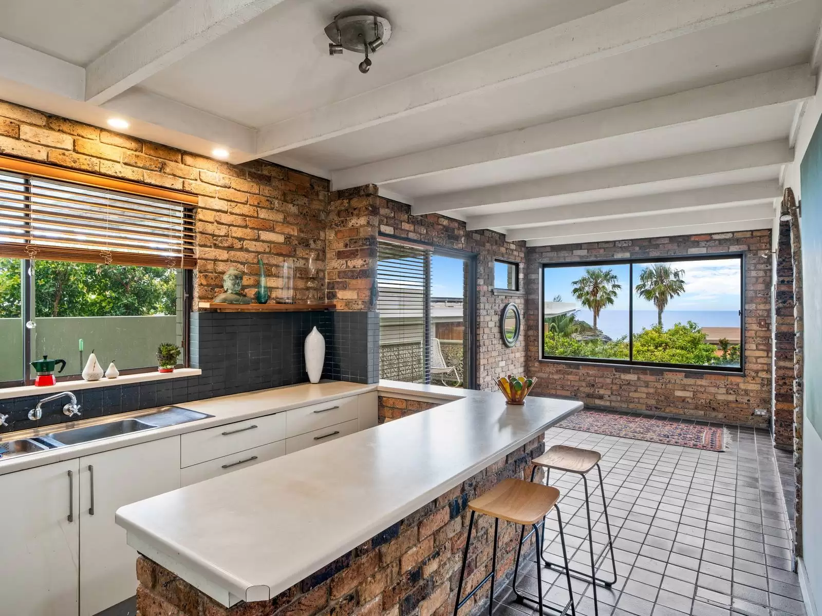 3 Thompson Street, Tamarama For Sale by Sydney Sotheby's International Realty - image 7