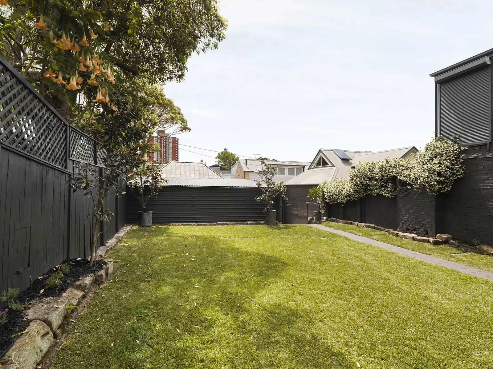 184 Queen Street, Woollahra Auction by Sydney Sotheby's International Realty - image 19