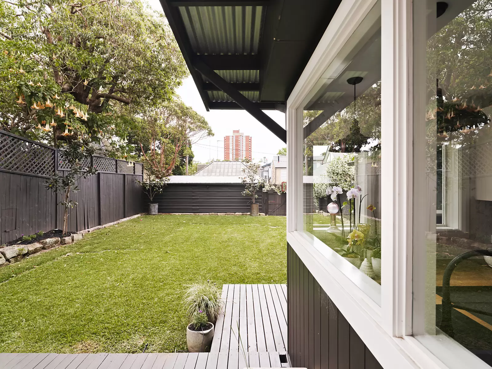 184 Queen Street, Woollahra Auction by Sydney Sotheby's International Realty - image 18