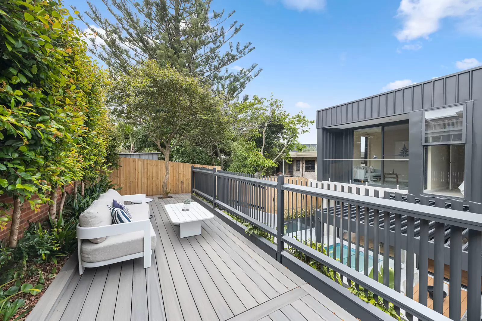 44 Gregory Street, South Coogee Auction by Sydney Sotheby's International Realty - image 9