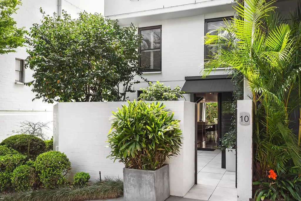 Townhouse 10/16-18 Rosemont Avenue, Woollahra For Sale by Sydney Sotheby's International Realty