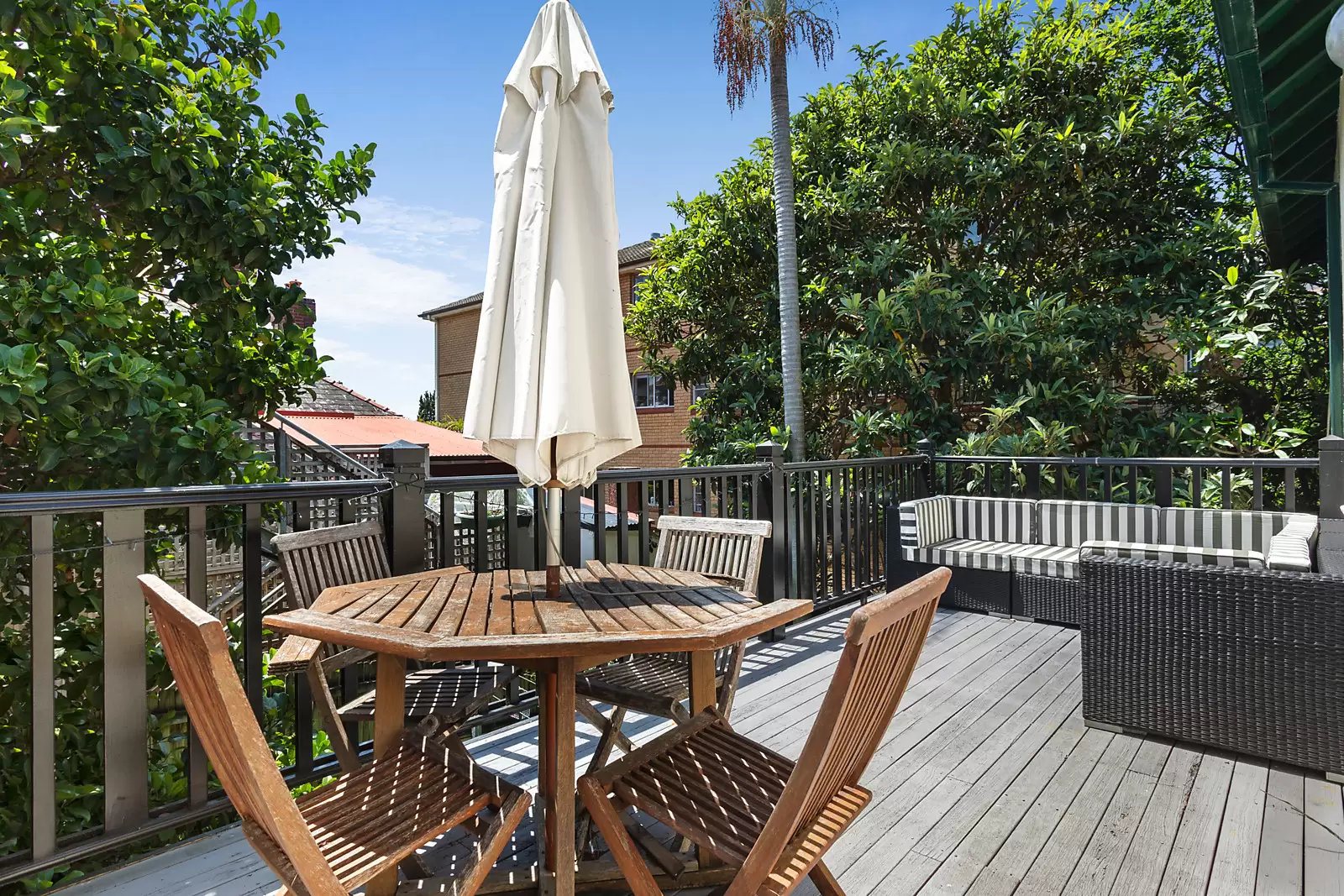 2 Glen Street, Bondi Auction by Sydney Sotheby's International Realty - image 4