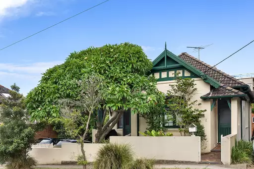 2 Glen Street, Bondi Auction by Sydney Sotheby's International Realty