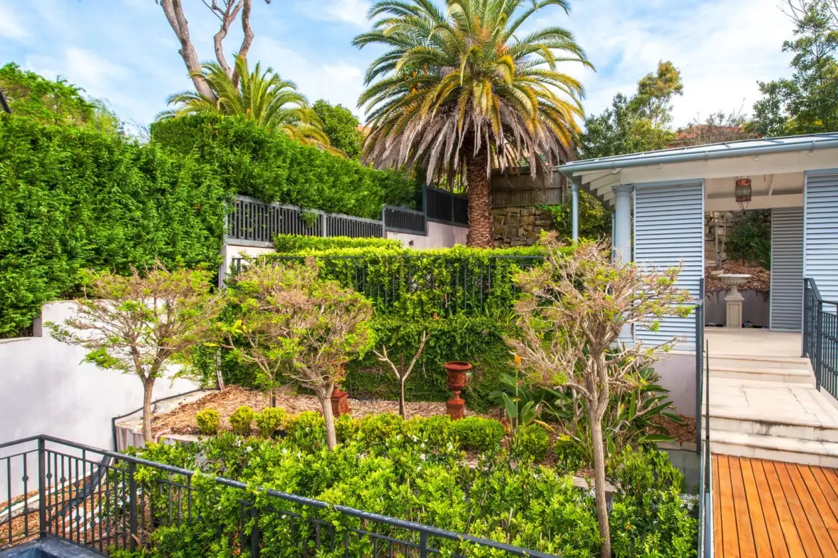 10 Narooma Road, Northbridge Sold by Sydney Sotheby's International Realty - image 3