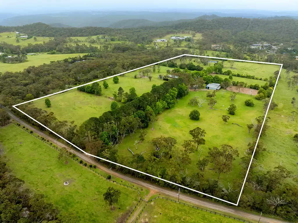 80 Ernbrook Road, Mount White For Sale by Sydney Sotheby's International Realty