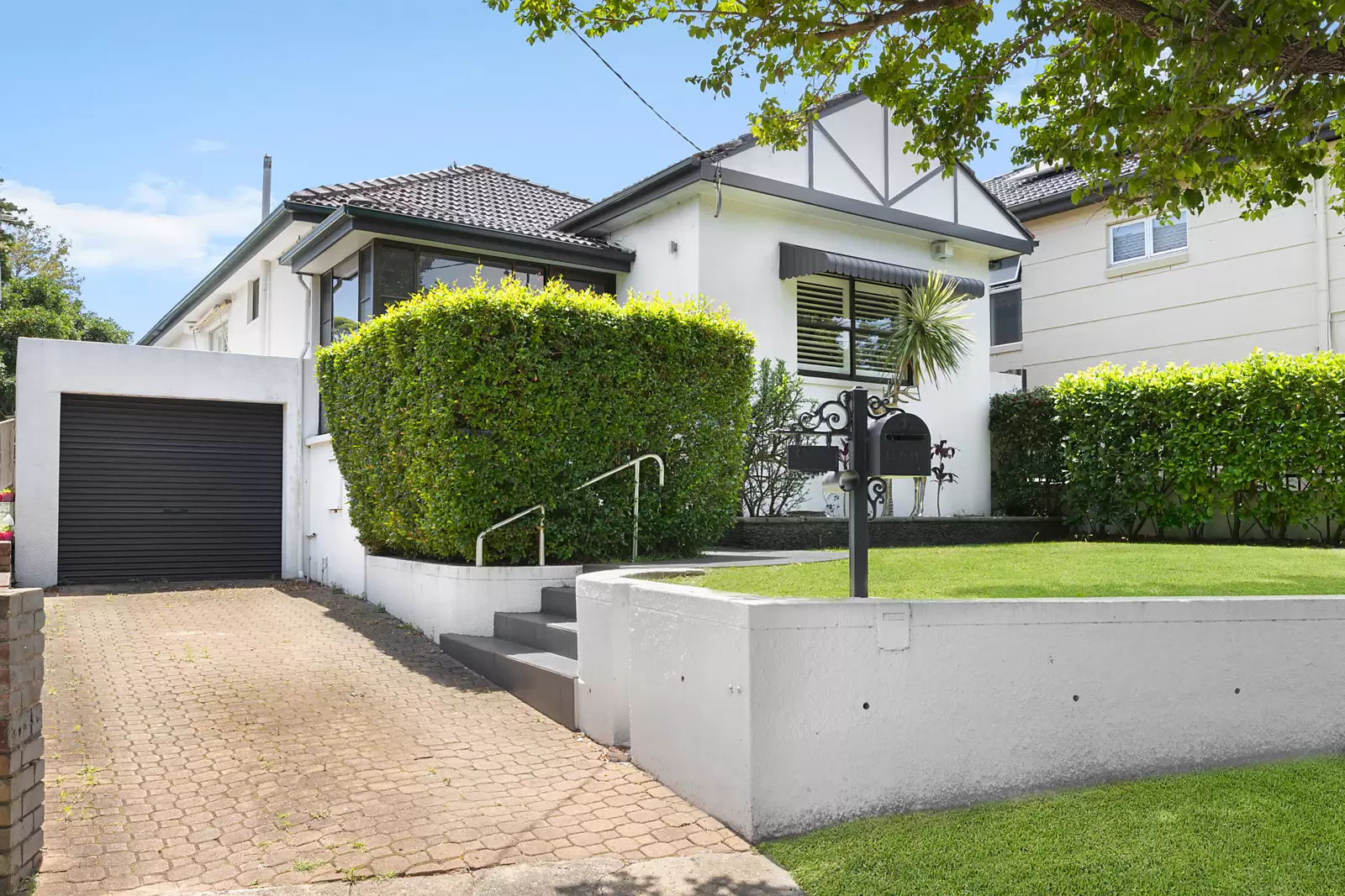 2 Ripon Way, Rosebery Auction by Sydney Sotheby's International Realty - image 7