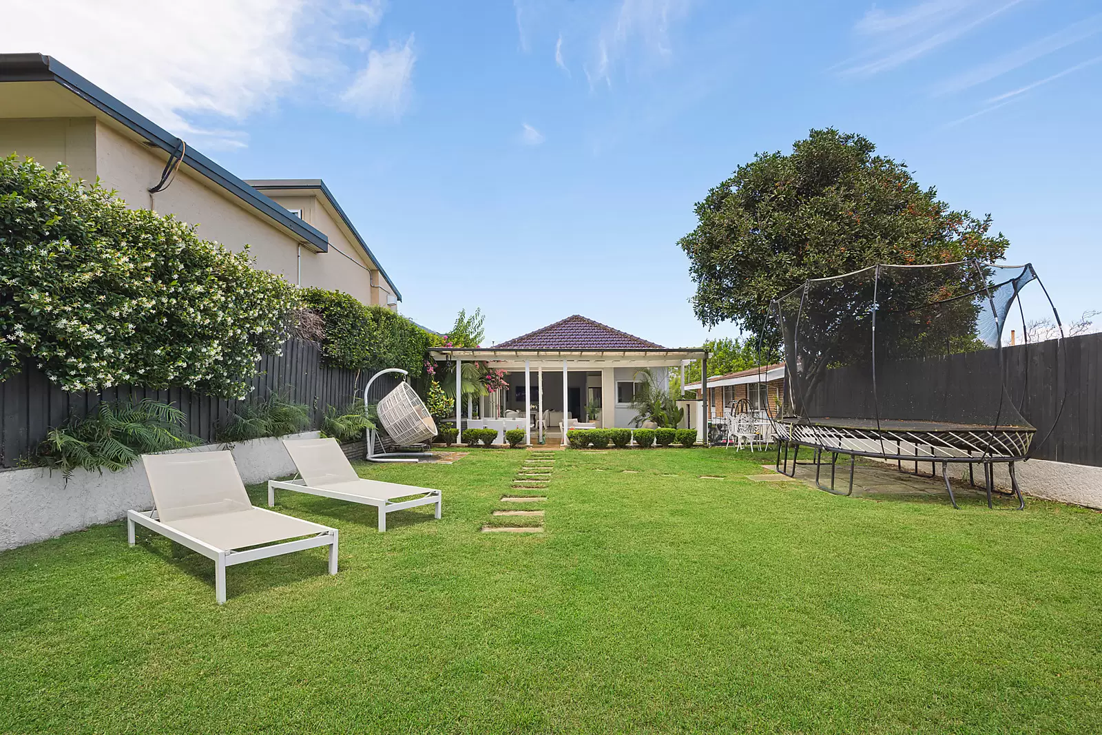 2 Ripon Way, Rosebery Auction by Sydney Sotheby's International Realty - image 11