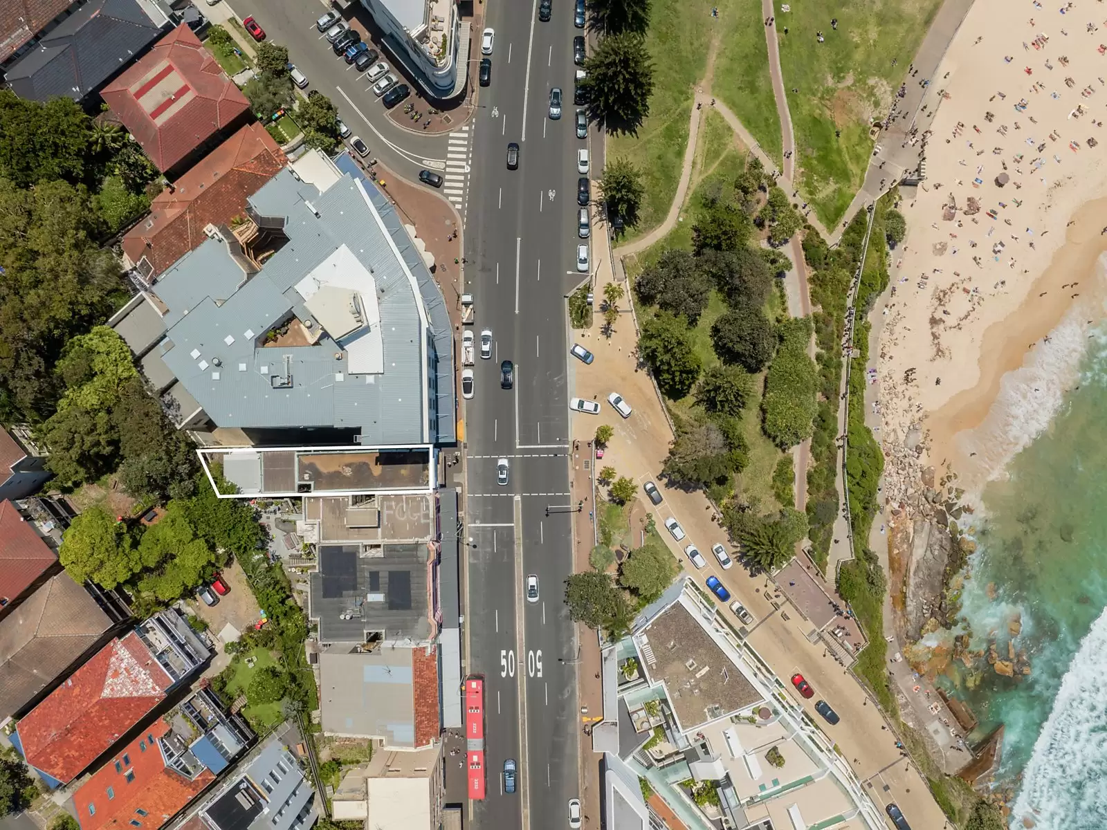 32 Campbell Parade, Bondi Beach For Sale by Sydney Sotheby's International Realty - image 9