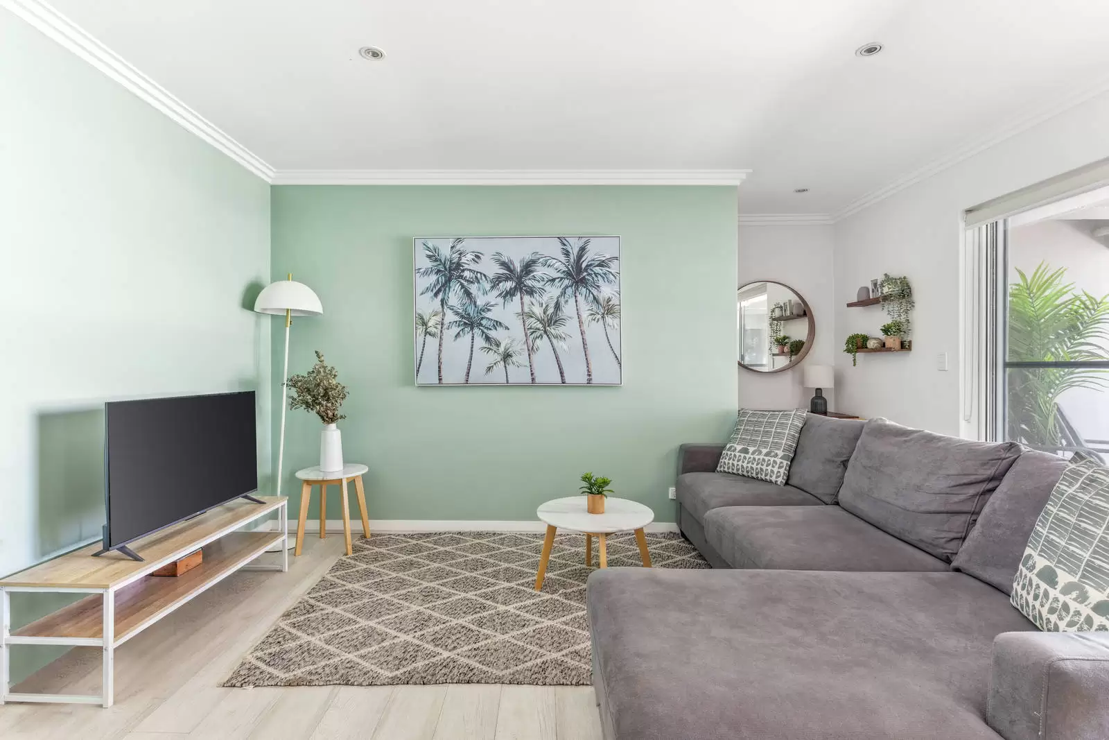 4/1A Edward Street, Bondi Beach For Lease by Sydney Sotheby's International Realty - image 1