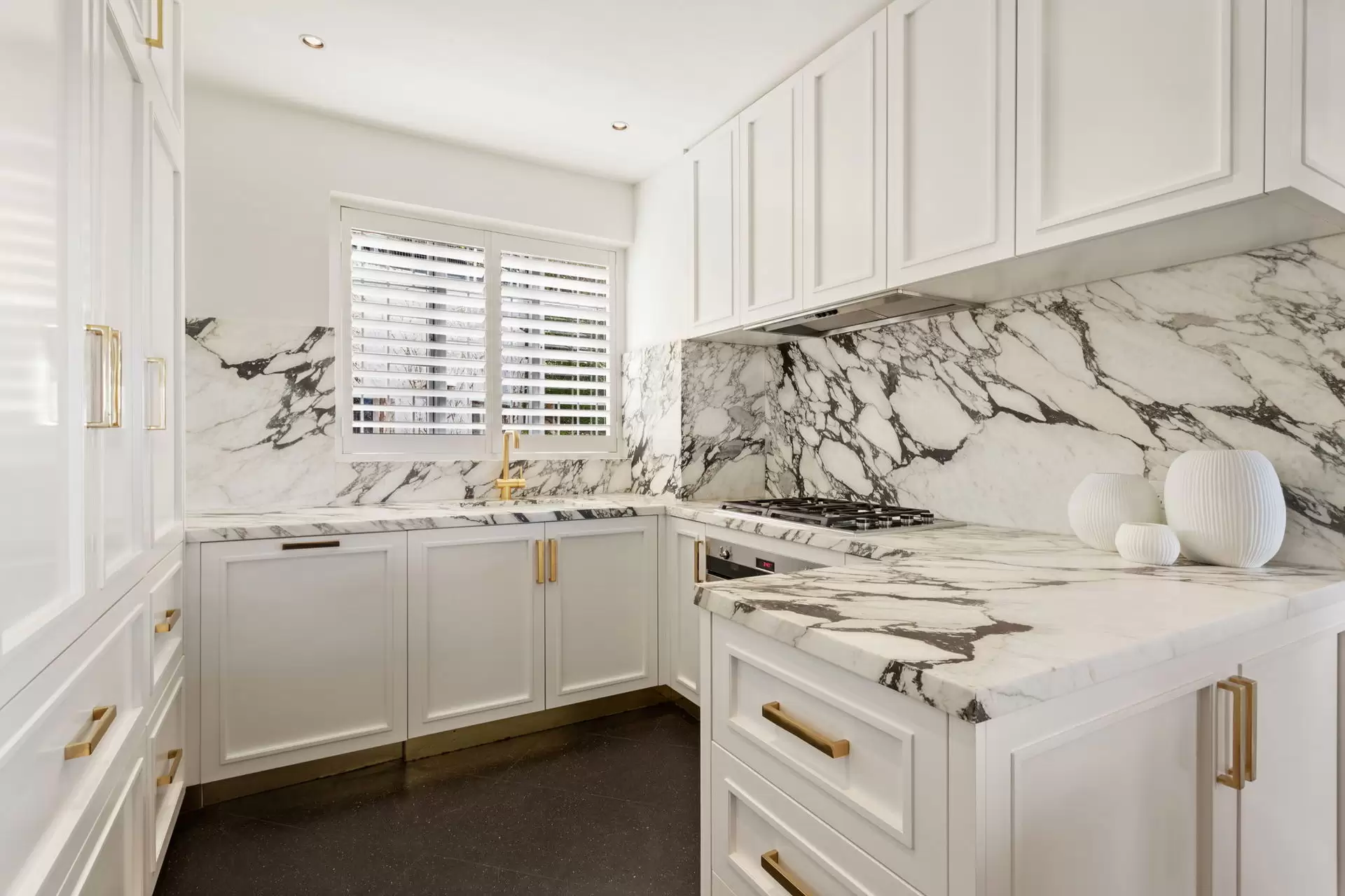 2/34 Drumalbyn Road, Bellevue Hill For Sale by Sydney Sotheby's International Realty - image 23