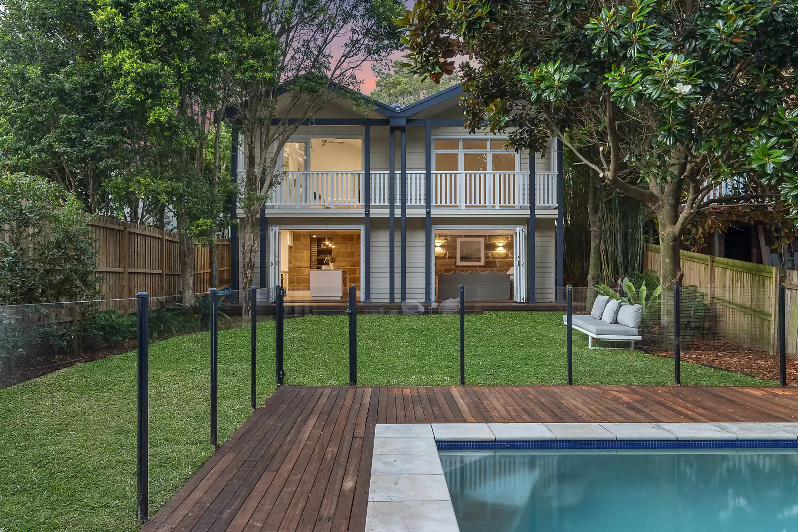 7 Napper Street, South Coogee Auction by Sydney Sotheby's International Realty - image 1