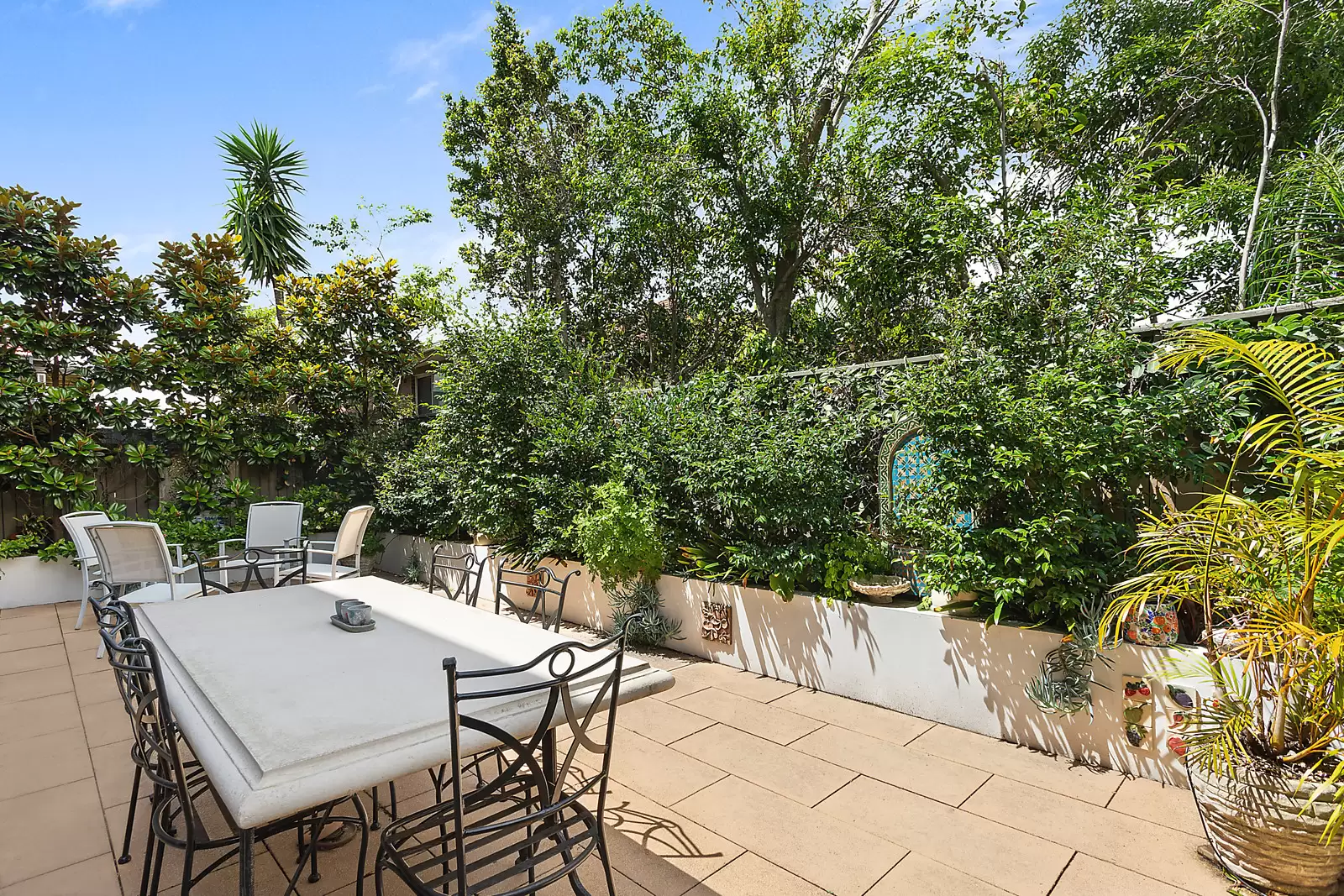 25 Moira Crescent, Coogee Auction by Sydney Sotheby's International Realty - image 2