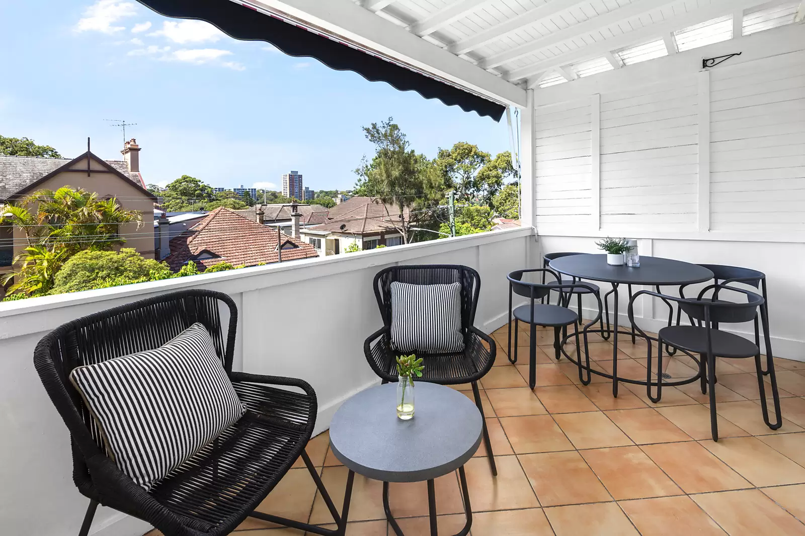 6/15-19 Mears Avenue, Randwick Auction by Sydney Sotheby's International Realty - image 3