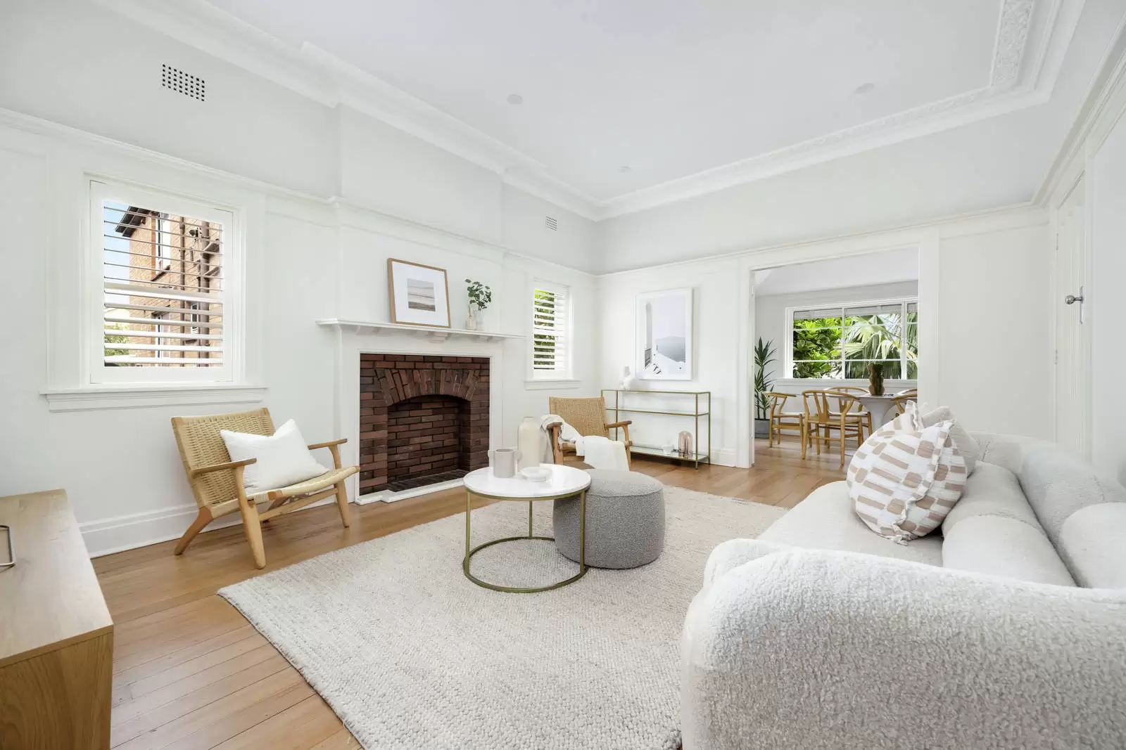 21 Howard Street, Randwick Sold by Sydney Sotheby's International Realty - image 2