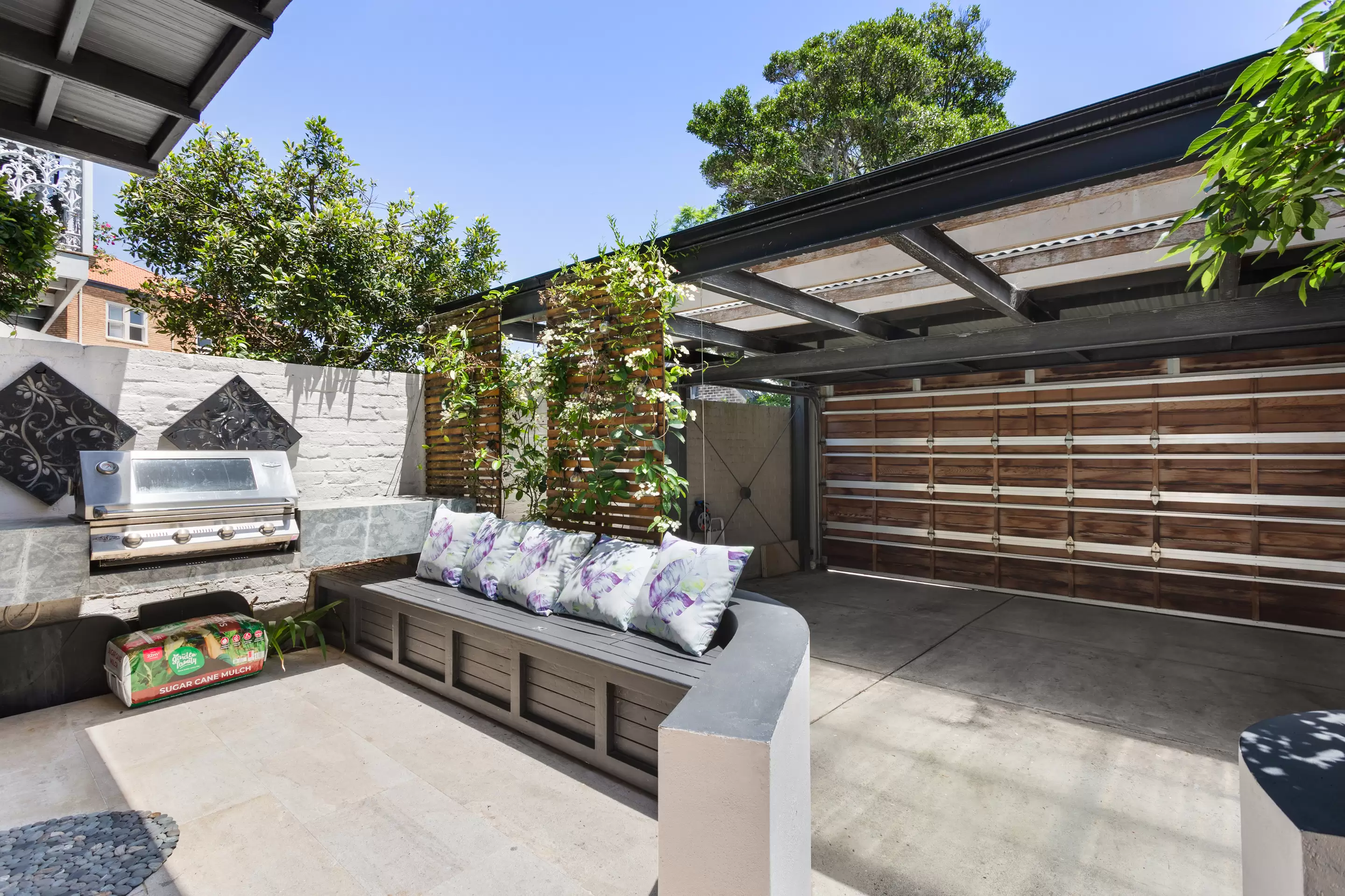 4 Queen Street, Woollahra Sold by Sydney Sotheby's International Realty - image 6