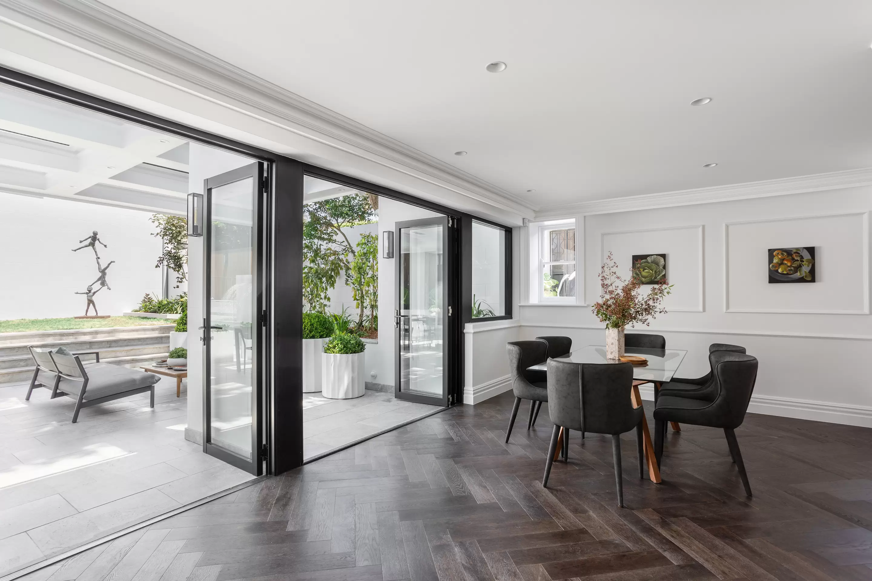 6 Nelson Street, Woollahra Sold by Sydney Sotheby's International Realty - image 7