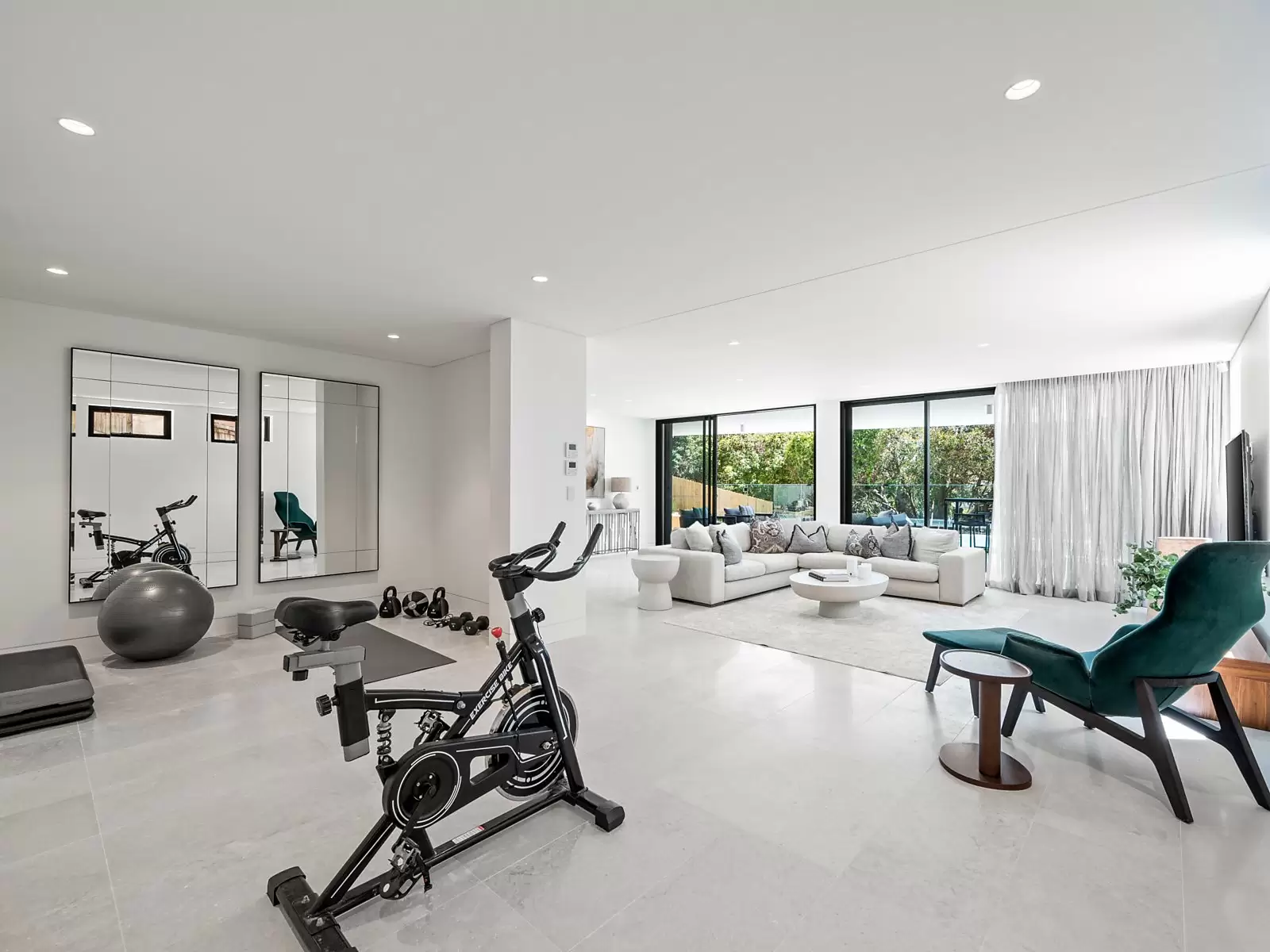 48 Village High Road, Vaucluse Auction by Sydney Sotheby's International Realty - image 21