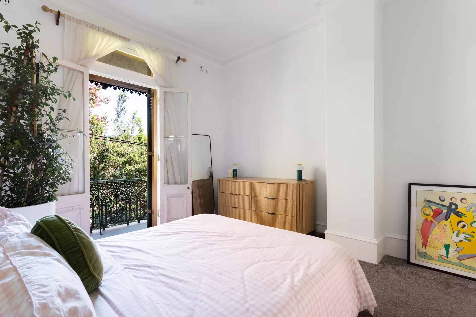 2 Bellevue Avenue, Paddington Auction by Sydney Sotheby's International Realty - image 1