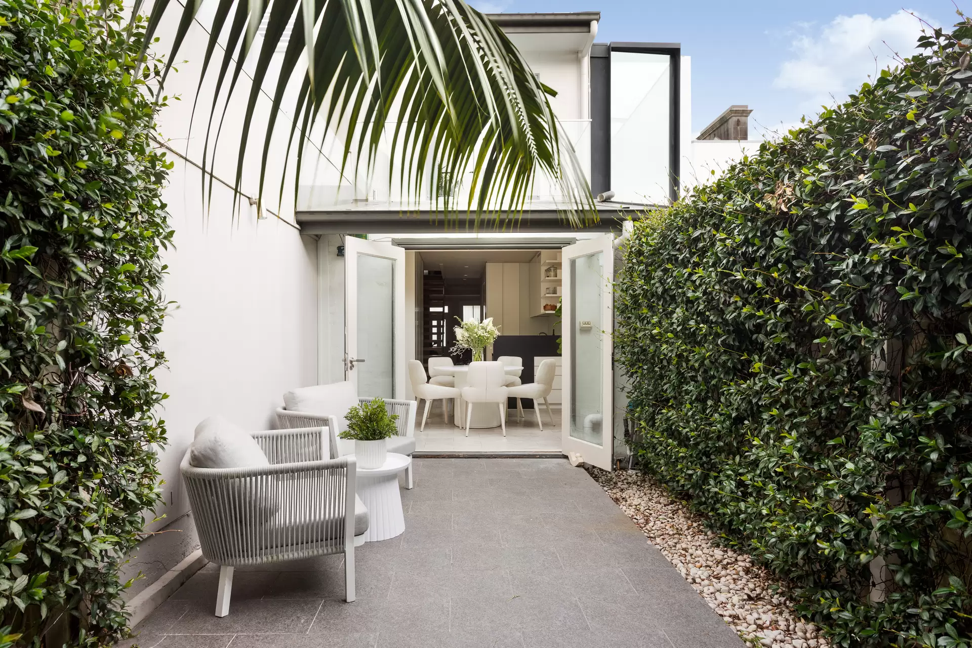 15 Rush Street, Woollahra Auction by Sydney Sotheby's International Realty - image 1