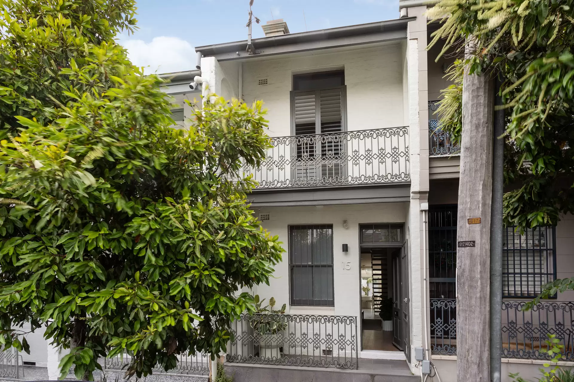 15 Rush Street, Woollahra Auction by Sydney Sotheby's International Realty - image 1