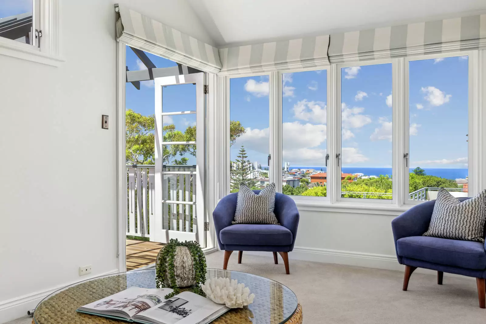 23 Dans Avenue, Coogee Sold by Sydney Sotheby's International Realty - image 4