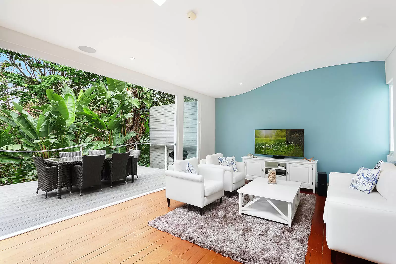 305 Alison Road, Coogee Auction by Sydney Sotheby's International Realty - image 1