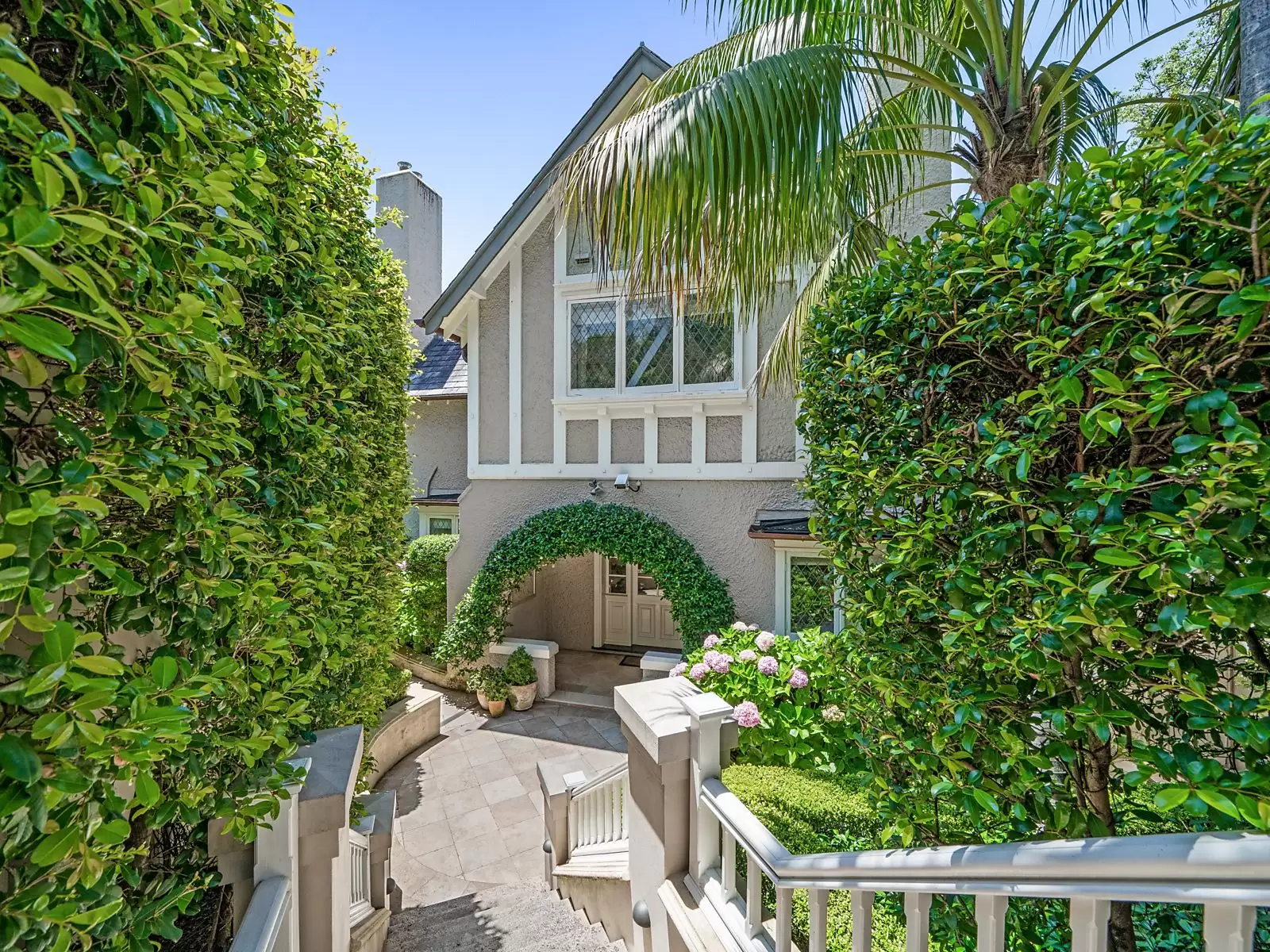 10 Greenoaks Avenue, Darling Point Auction by Sydney Sotheby's International Realty - image 33